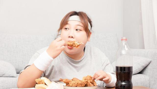 从130斤减到了102斤，6个自律行为，让我3个月掉秤28斤